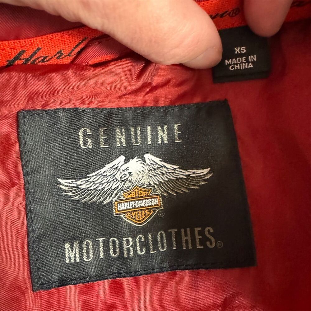 Harley-Davidson Women's XS Striped Puffer Vest Red Casual - Picture 6 of 8